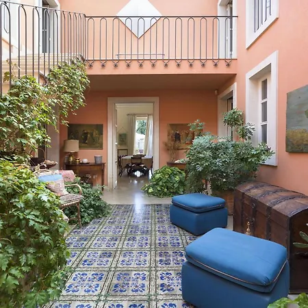 Villa Maria